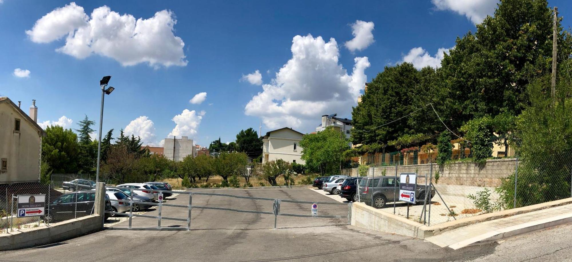 Hotel Sollievo San Giovanni Rotondo Exteriör bild