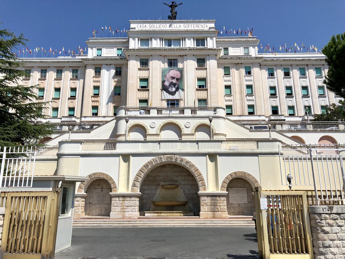 Hotel Sollievo San Giovanni Rotondo Exteriör bild